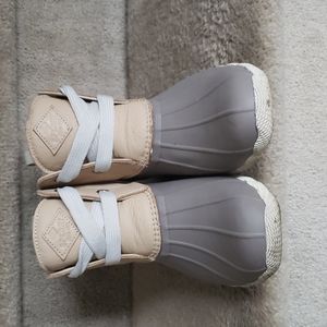 Sperry Saltwater Two Eye Duck Boots Size 8.5